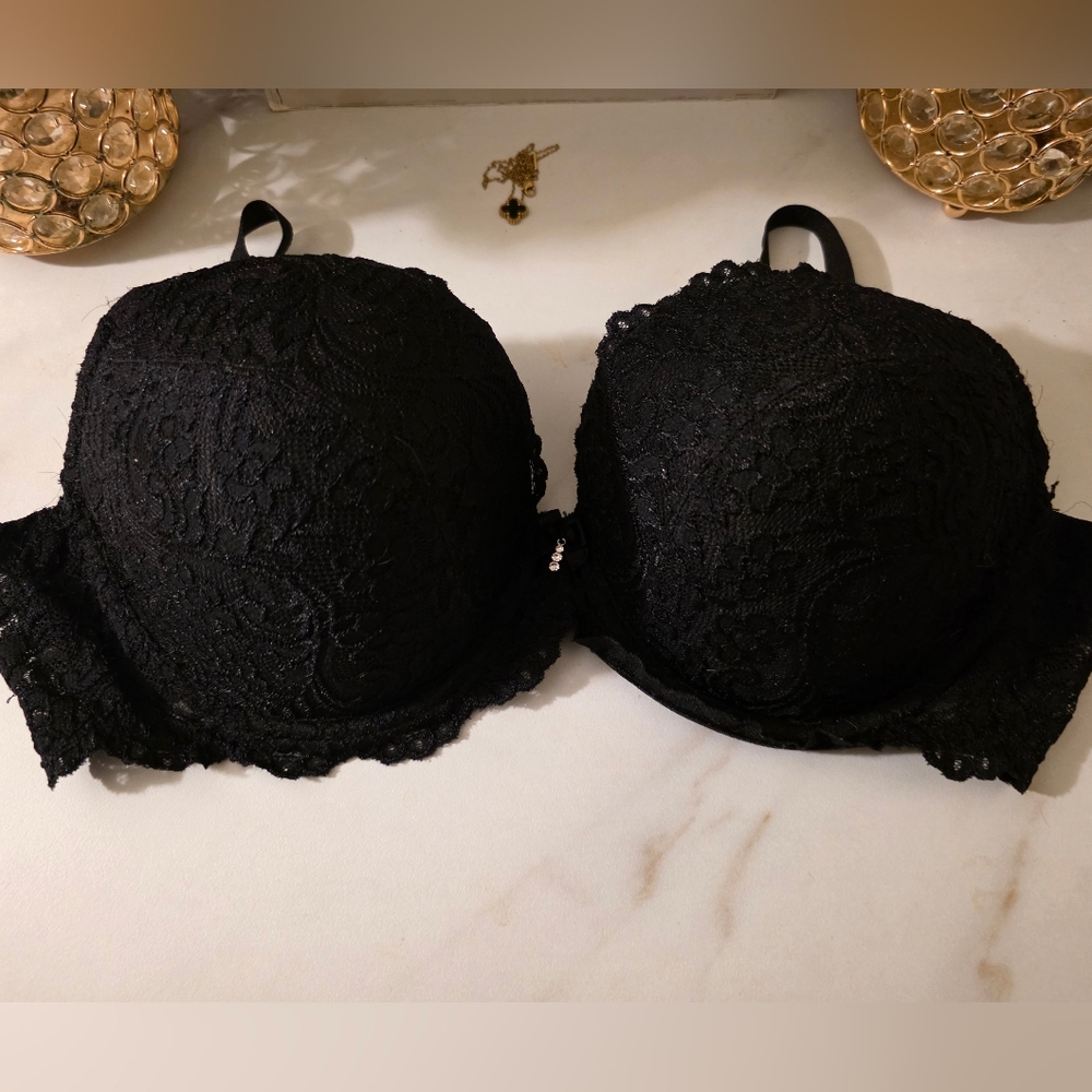 Smart & Sexy Black Lace Bra